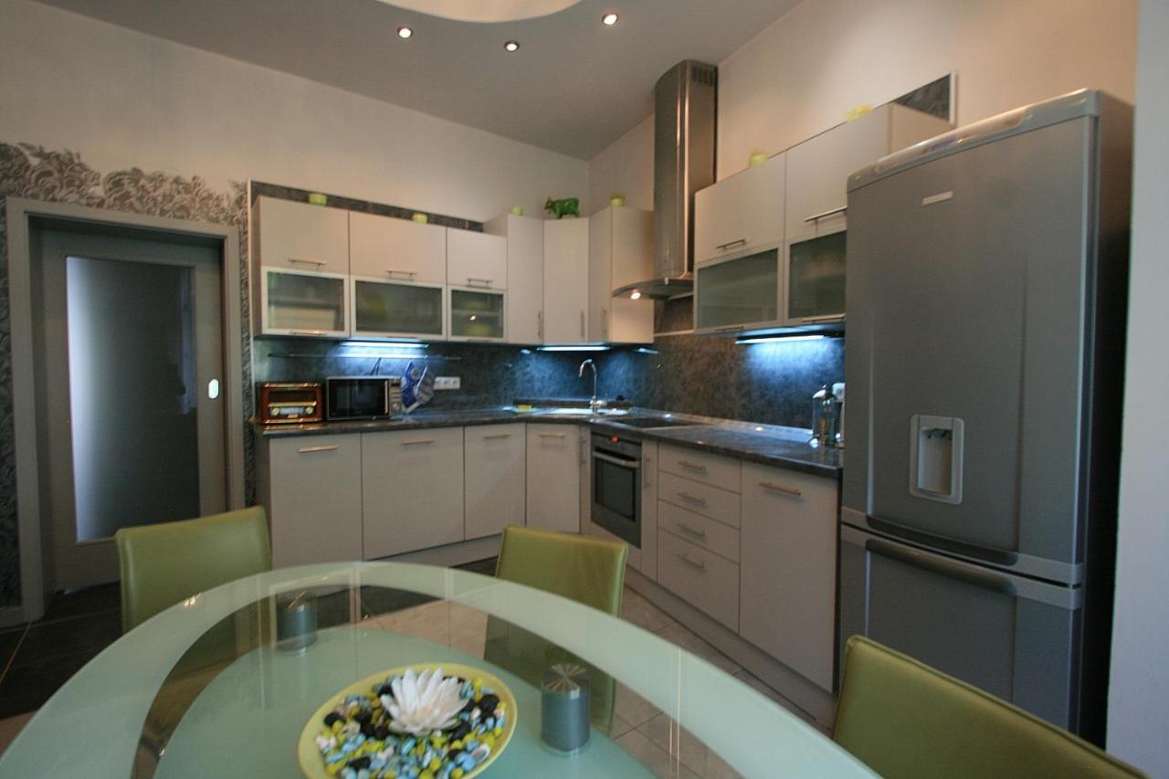 Apartment No 21 - I P Pavlova 34 Карловы Вары Экстерьер фото